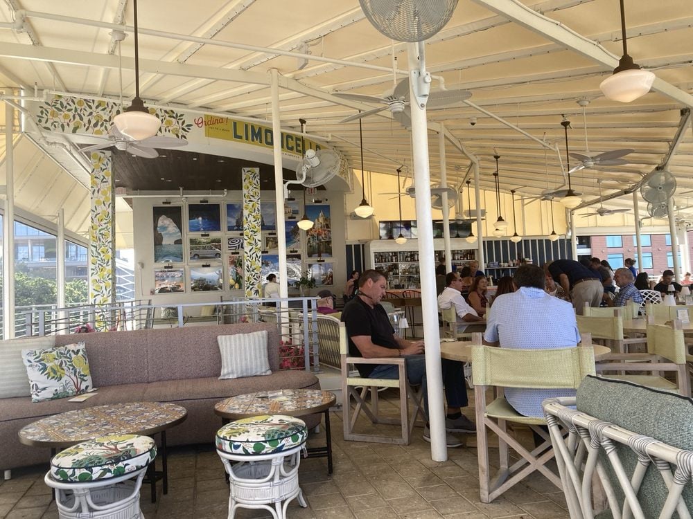 Bar Capri