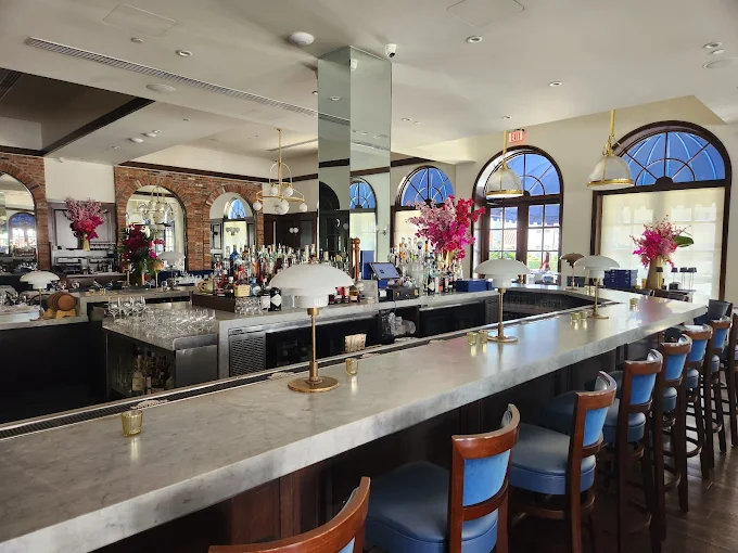 Café L'Europe in Palm Beach