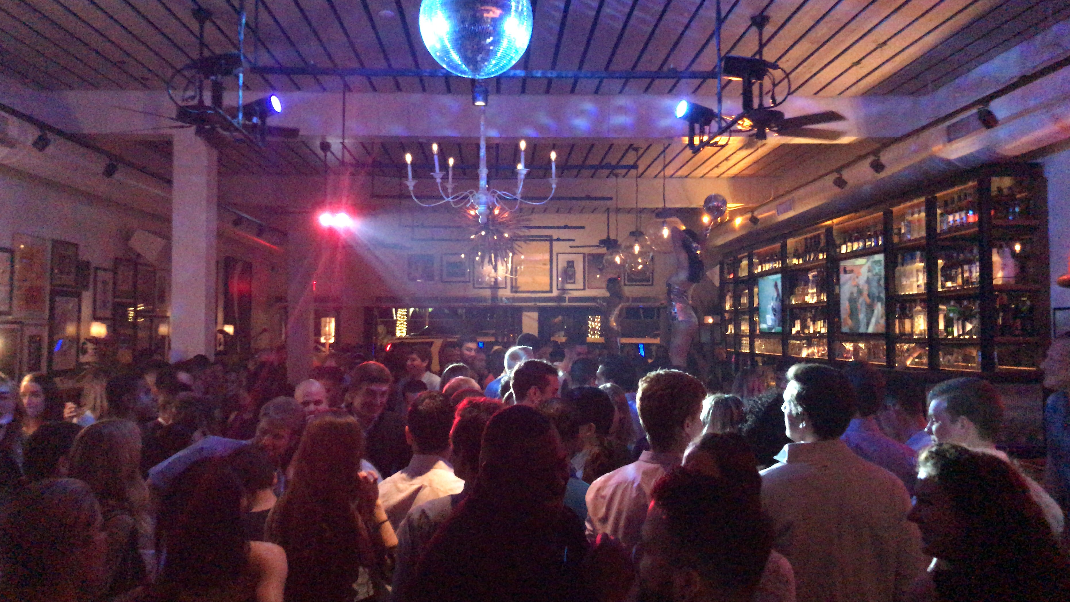 Cucina Palm Beach nightlife crowd — late-night energy and social scene