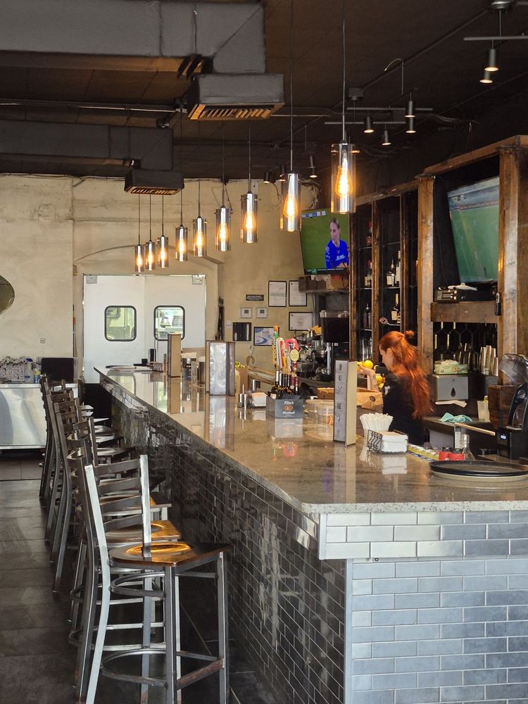 Victoria's Peruvian Pisco Lounge